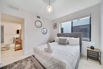 2162 SW 14th Ter #101, Miami, FL 33145 - Photo 9