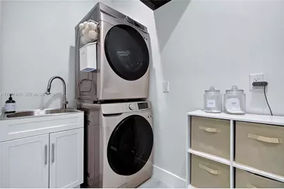 609 NE 8th Ave #A, Fort Lauderdale, FL 33304 - Photo 43