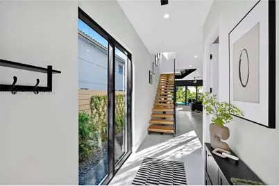 609 NE 8th Ave #A, Fort Lauderdale, FL 33304 - Photo 3