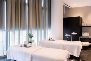 851 NE 1st Ave, Miami, FL 33132 - Photo 35