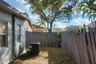 223 SW 159th Terrace, Sunrise, FL 33326 - Photo 17
