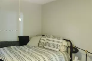 223 SW 159th Terrace, Sunrise, FL 33326 - Photo 9