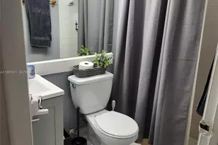 223 SW 159th Terrace, Sunrise, FL 33326 - Photo 13