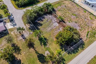 7324 Cobb Rd, Other City - In The State Of Florida, FL 33922 - Photo 1