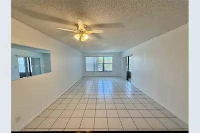 2320 S Cypress Bend Dr #305, Pompano Beach, FL 33069 - Photo 27