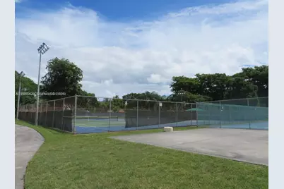 2320 S Cypress Bend Dr #305, Pompano Beach, FL 33069 - Photo 37