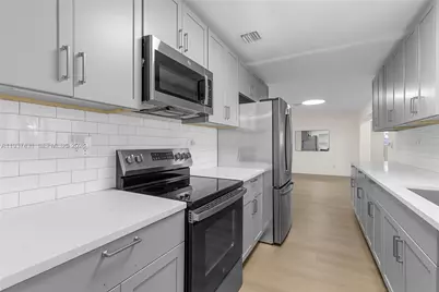 3021 SW 23rd St, Fort Lauderdale, FL 33312 - Photo 15