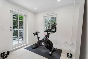 1231 15th Terrace, Miami Beach, FL 33139 - Photo 23