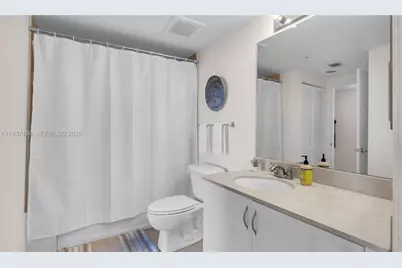 1750 N Bayshore Dr #4504, Miami, FL 33132 - Photo 15