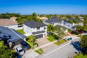 3371 SW 175th Ave, Miramar, FL 33029 - Photo 5