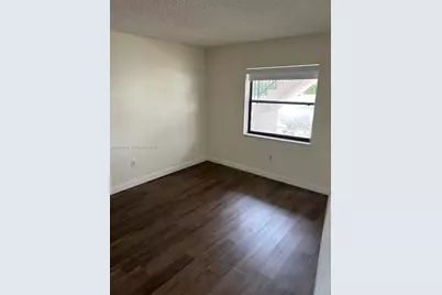 6031 Shakerwood Cir #105, Tamarac, FL 33319 - Photo 9