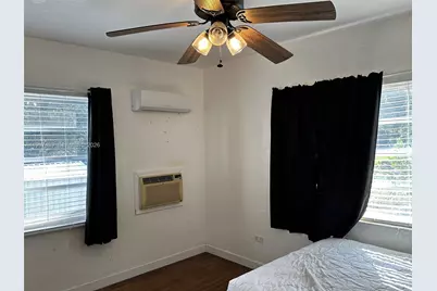 1071 NE 160th Ter, North Miami Beach, FL 33162 - Photo 9