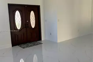 7729 NW 194th Terrace, Hialeah, FL 33015 - Photo 5