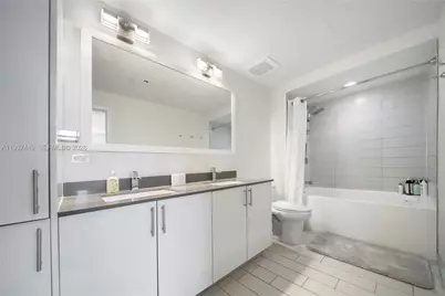 999 SW 1st Ave #1617, Miami, FL 33130 - Photo 7