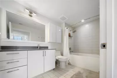 999 SW 1st Ave #1617, Miami, FL 33130 - Photo 9