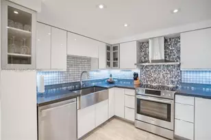 5225 Collins Ave, Miami Beach, FL 33140 - Photo 49