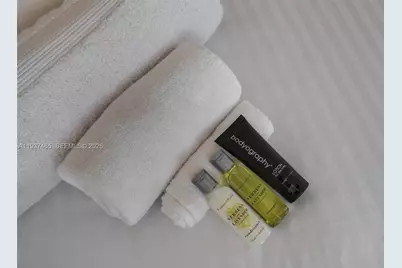 5225 Collins Ave #1221, Miami Beach, FL 33140 - Photo 33