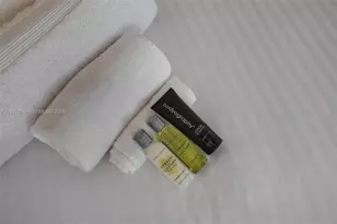 5225 Collins Ave, Miami Beach, FL 33140 - Photo 33