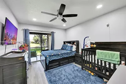 1054 NW 53rd Street, Deerfield Beach, FL 33064 - Photo 15