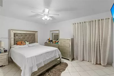 1810 W 56th St #3223, Hialeah, FL 33012 - Photo 15