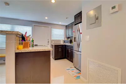 6865 Bay Dr #22, Miami Beach, FL 33141 - Photo 11