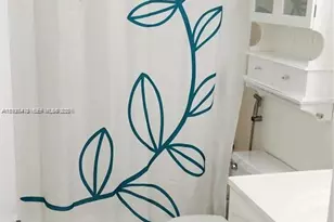 959 SE 2nd Ave, Deerfield Beach, FL 33441 - Photo 11