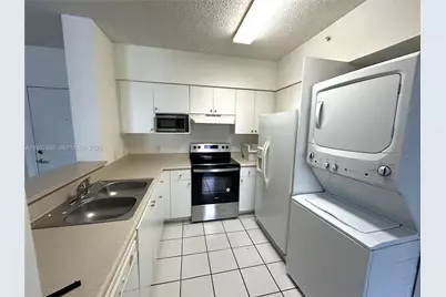 5091 NW 7th St #PH-10, Miami, FL 33126 - Photo 5