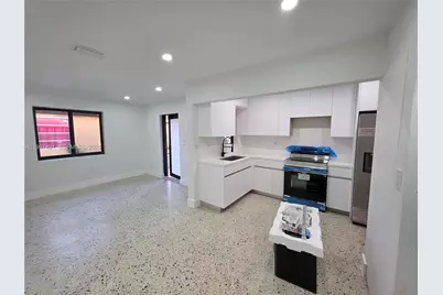 233 E 7th St #2, Hialeah, FL 33010 - Photo 5