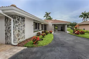 3650 N 36th Ave, Hollywood, FL 33021 - Photo 3