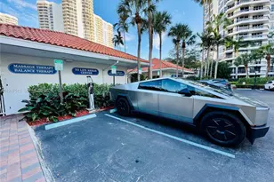 3600 Mystic Pointe Dr, Aventura, FL 33180 - Photo 35