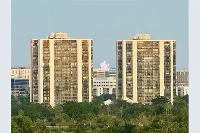 3600 Mystic Pointe Dr #1710, Aventura, FL 33180 - Photo 17