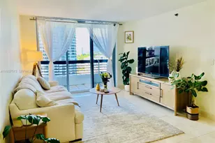 3600 Mystic Pointe Dr, Aventura, FL 33180 - Photo 1