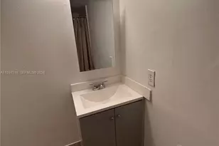 1801 S Treasure Dr, North Bay Village, FL 33141 - Photo 37