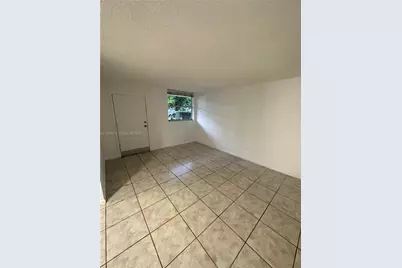 1801 S Treasure Dr #102, North Bay Village, FL 33141 - Photo 7