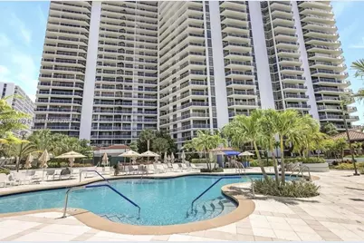 20281 E Country Club Dr #604, Aventura, FL 33180 - Photo 33