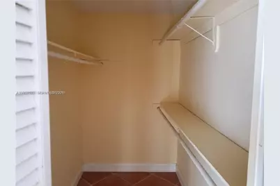 1801 S Treasure Dr #502, North Bay Village, FL 33141 - Photo 17