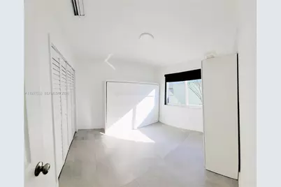 22225 SW 100th Ave, Cutler Bay, FL 33190 - Photo 19