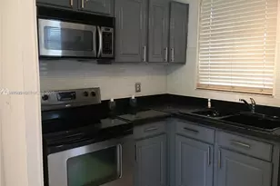 1801 S Treasure Dr, North Bay Village, FL 33141 - Photo 5