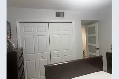 1461 E 9th Ct, Hialeah, FL 33010 - Photo 11