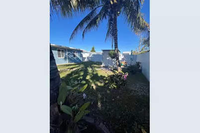 1461 E 9th Ct, Hialeah, FL 33010 - Photo 21