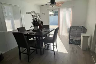 1461 E 9th Ct, Hialeah, FL 33010 - Photo 19