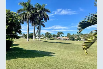 2579 Mayfair Ln, Weston, FL 33327 - Photo 29