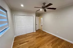 16820 NW 79th Pl, Miami Lakes, FL 33016 - Photo 21