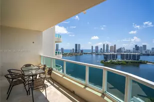 3330 NE 190th St, Aventura, FL 33180 - Photo 21