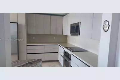 3330 NE 190th St #MPH15, Aventura, FL 33180 - Photo 11