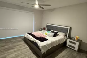 12032 S Las Palmas Dr, Pembroke Pines, FL 33025 - Photo 13