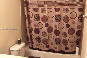 394 NE 37th Ave, Homestead, FL 33033 - Photo 17