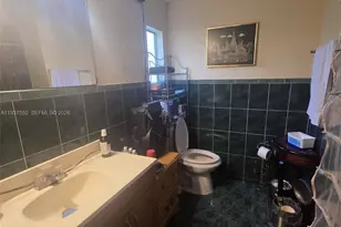 19800 SW 180th Ave, Miami, FL 33187 - Photo 9