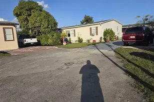 19800 SW 180th Ave, Miami, FL 33187 - Photo 3