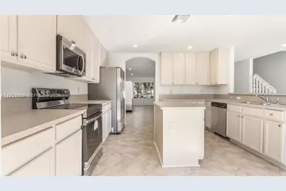 12838 SW 47th St, Miramar, FL 33027 - Photo 7